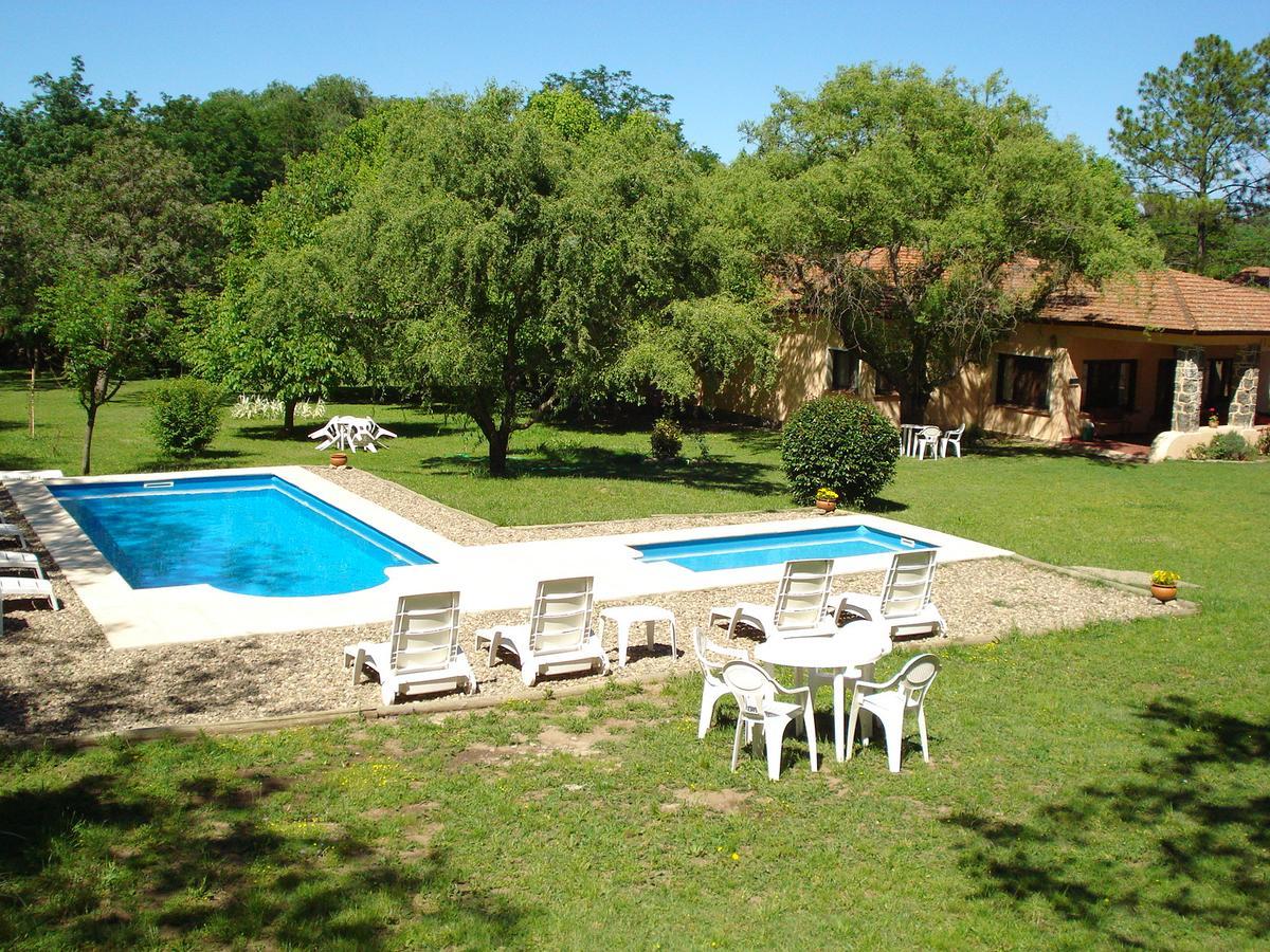 Inn Acacias - De Campo 3*